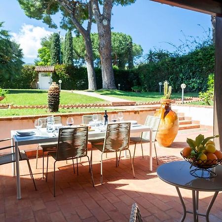 Donna Amalia Villa In Mondello Palermo Bagian luar foto