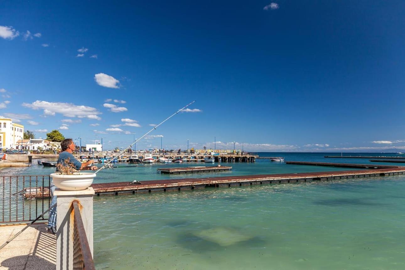 Donna Amalia Villa In Mondello Palermo Bagian luar foto